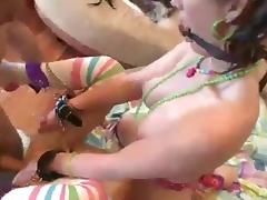 Ally & Jennifer tube porn video