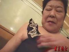 Japanese granny enjoying sex tube porn video