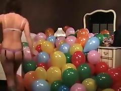 Sarahs Balloon Burst tube porn video