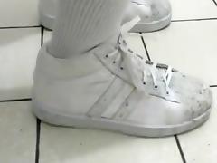 white sneakers and cum tube porn video