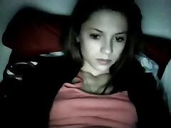 Amateur girl masturbates on web camera tube porn video