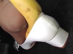 Aggressively driving banana under my stocking feet tube porn video
