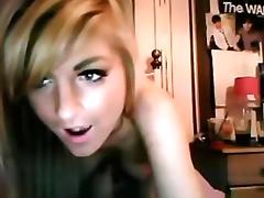 Smoking hot blonde girl masturbates with a hairbrush tube porn video