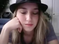 Cute blonde girl shows off her naked body on cam and fingers her pussy tube porn video
