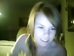I love to masturbate on my webcam tube porn video