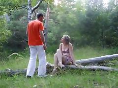 Amateur in the woods tube porn video