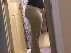 Crazy sexy and curvy young light skin girl tube porn video