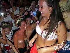 Topless dancing amateur girls at a spring break bar tube porn video