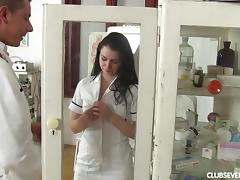 Nurse needs that hard doctor cock in her pussy tube porn video