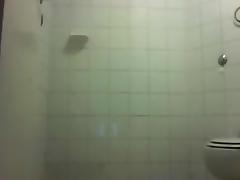 Fat girl girl fucking herself under the shower tube porn video