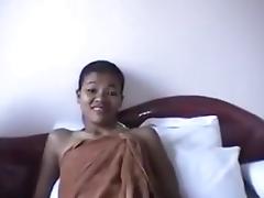 Thai slut from Pattaya tube porn video