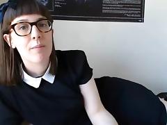 Cute nerdy girl tube porn video