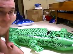 lion and gator 1 tube porn video