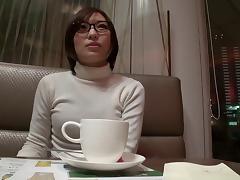 Sexy turtleneck sweater on a pretty Japanese milf tube porn video