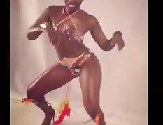 Ebony Belly Dancer tube porn video