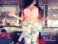 Kuwaiti arabian big massive ass shaking barbie tube porn video