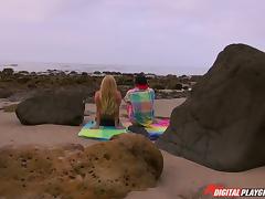 Rocky beach is a perfect place for the sexy blonde to ride the dick tube porn video