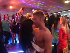 Muscular guys giving the girls what they want in the kinky nightclub tube porn video