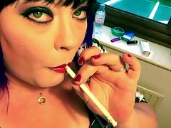 Bbw smoking 2 120 cigarettes - drifts omi fetish tube porn video