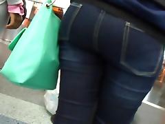Ferry Ebony Ass Creeped 1 of 2 Did I Get A Good Creep Here?! tube porn video