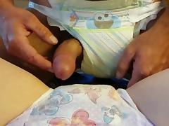 Diaper sex in wet goodnites and pampers tube porn video