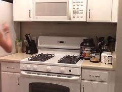 sisters kitchen show tube porn video