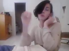 Short hair beauty shoots a big load tube porn video