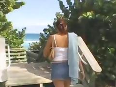 Getting A Handjob At The Beach tube porn video