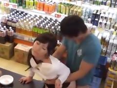 Sexy japanese in shop tube porn video