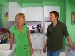Guy fucks his girlfriend s hot mom tube porn video