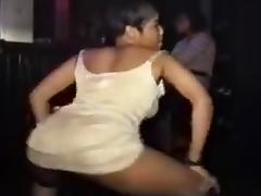 Twin girls dancing tube porn video