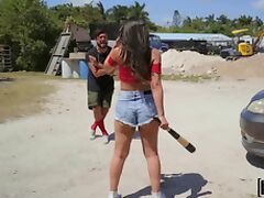 Katana Kombat spreads her legs for a strong dick on the street tube porn video