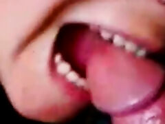 She sucks her man till he cum in her mouth - Homemade tube porn video