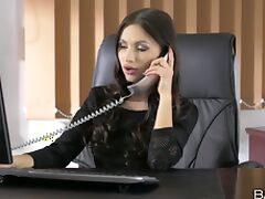 Brunette boss Sasha Rose demands from her employee to fuck her tube porn video