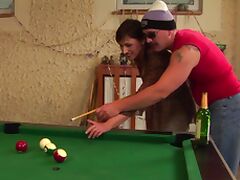 Mature amateur brunette fucked in hairy cunt on the pool table tube porn video