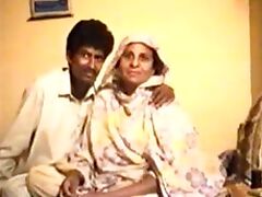 Pakistani mature homemade tube porn video