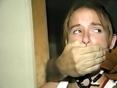 Amateur cutie hops to escape tube porn video