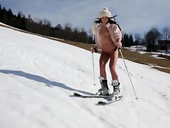 Adorable brunette Sapphira loves to be naked in the winter tube porn video