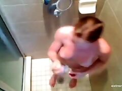my sister showers after sunbathing tube porn video