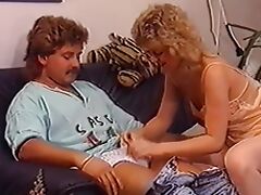 Scharfe girls mit feuchten spalten teil 2 (1988) tube porn video
