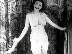Mature Lady Strips on the Stage 1940 tube porn video