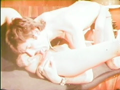 Man gets smokes weed and fucks 1970 tube porn video