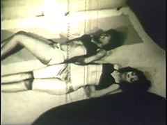 Lucky Dude Fucks Women in Orgy 1960 tube porn video