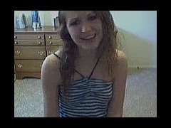 Cute teen dildoing on webcam tube porn video