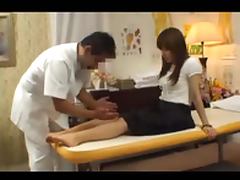 Japanese massage client takes boner tube porn video