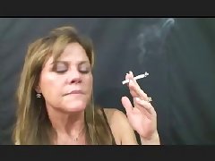 Mature smoking tube porn video