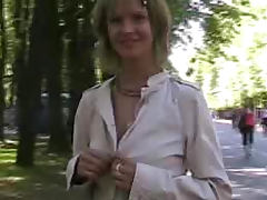 Sexy Helga demonstrating her nice ass in the public park tube porn video