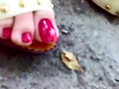 Sexy toes tube porn video