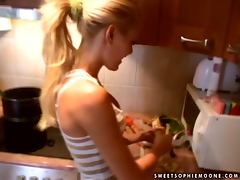 Pretty blonde Sophie Moone cooks breakfast in the kitchen tube porn video