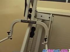 Exposed workout tube porn video
